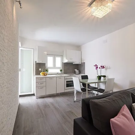 Apartment Epetij 2 Split